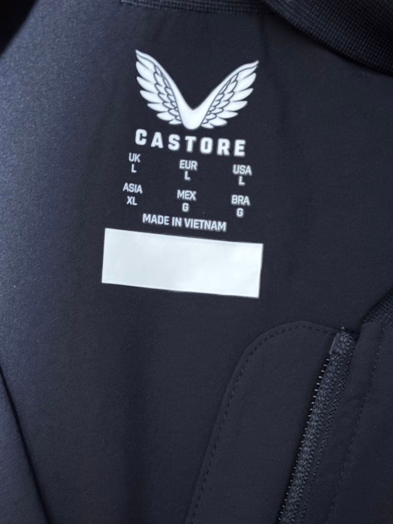 レッドブル・レーシング 2025支給品ボンバージャケット L