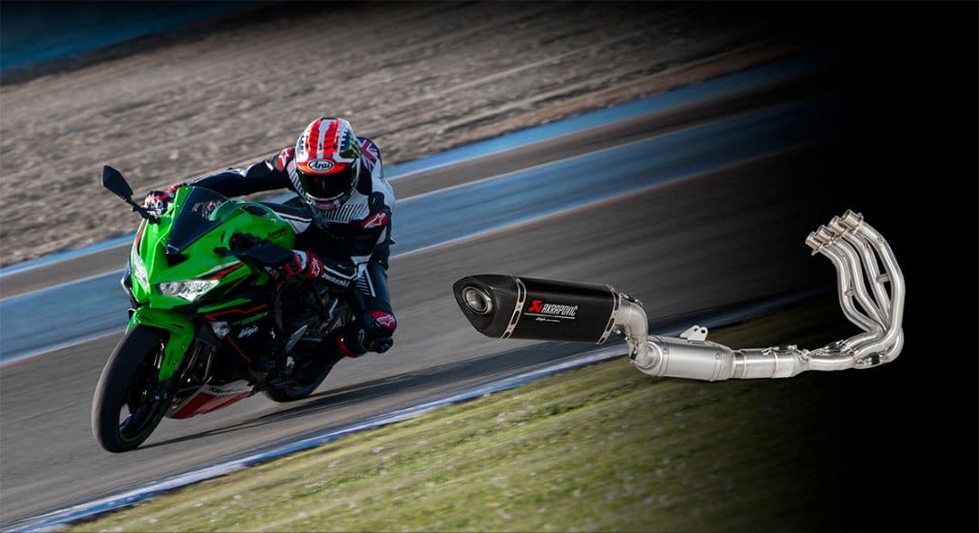 カワサキ ZX-25R アクラポビッチ フルエキPLAZAコラボ商品