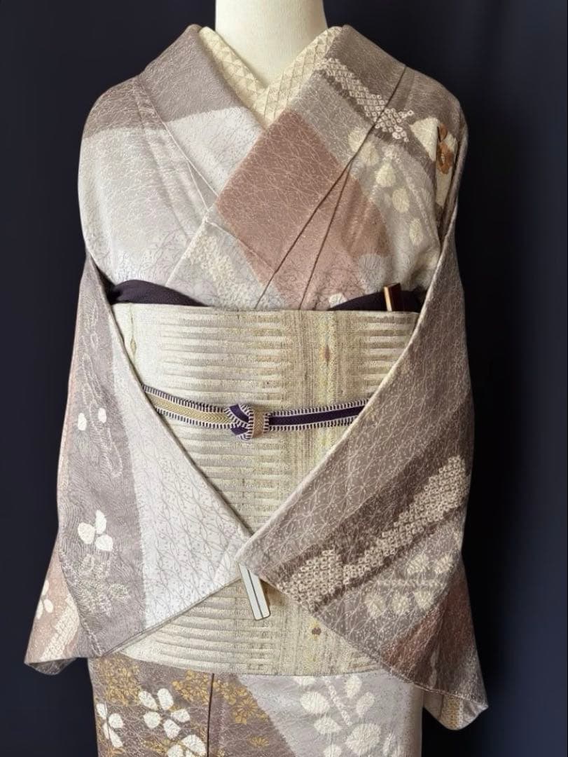 ★マルさま専用★銀座老舗きしや 絞りと刺繍　絹の艶としなやかさ　最上級の品