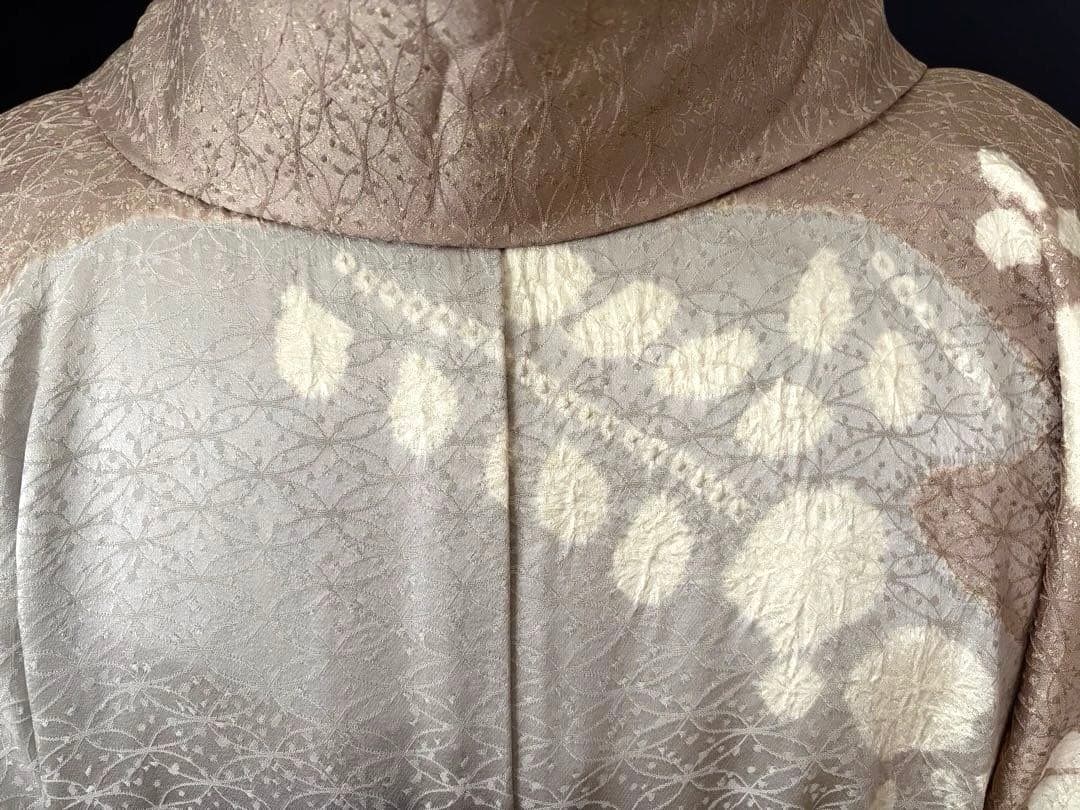 ★マルさま専用★銀座老舗きしや 絞りと刺繍　絹の艶としなやかさ　最上級の品