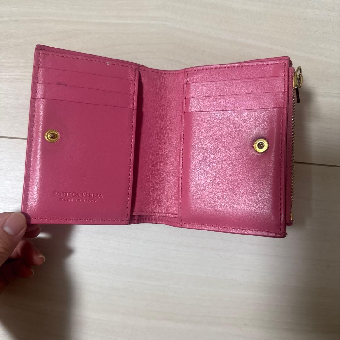 BOTTEGA VENETA 二つ折り財布 ピンク