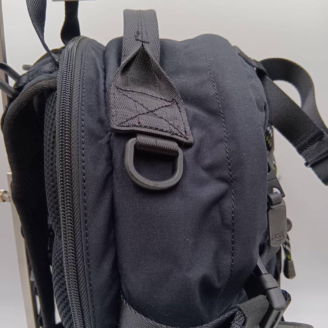 美品✨ オニツカタイガー リュック ミリタリー ブラック