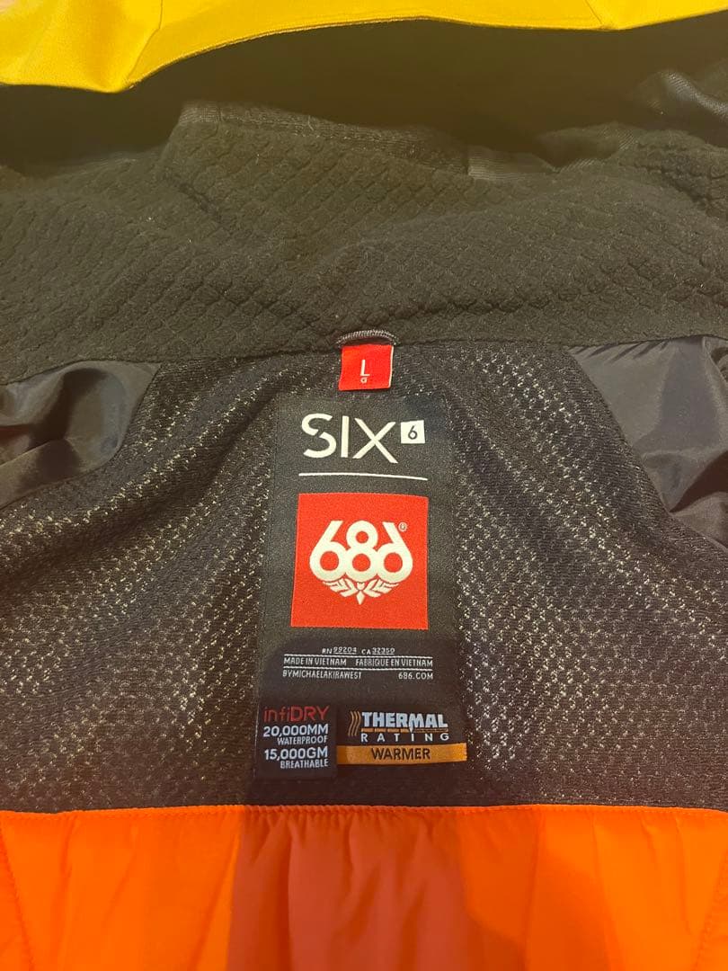 686 エクスクルーシブライン『SIX』 上下セット21-22モデル