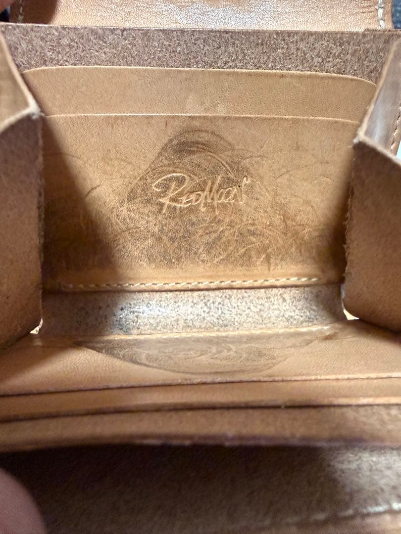 あく レッドムーン コンパクトウォレット サドル