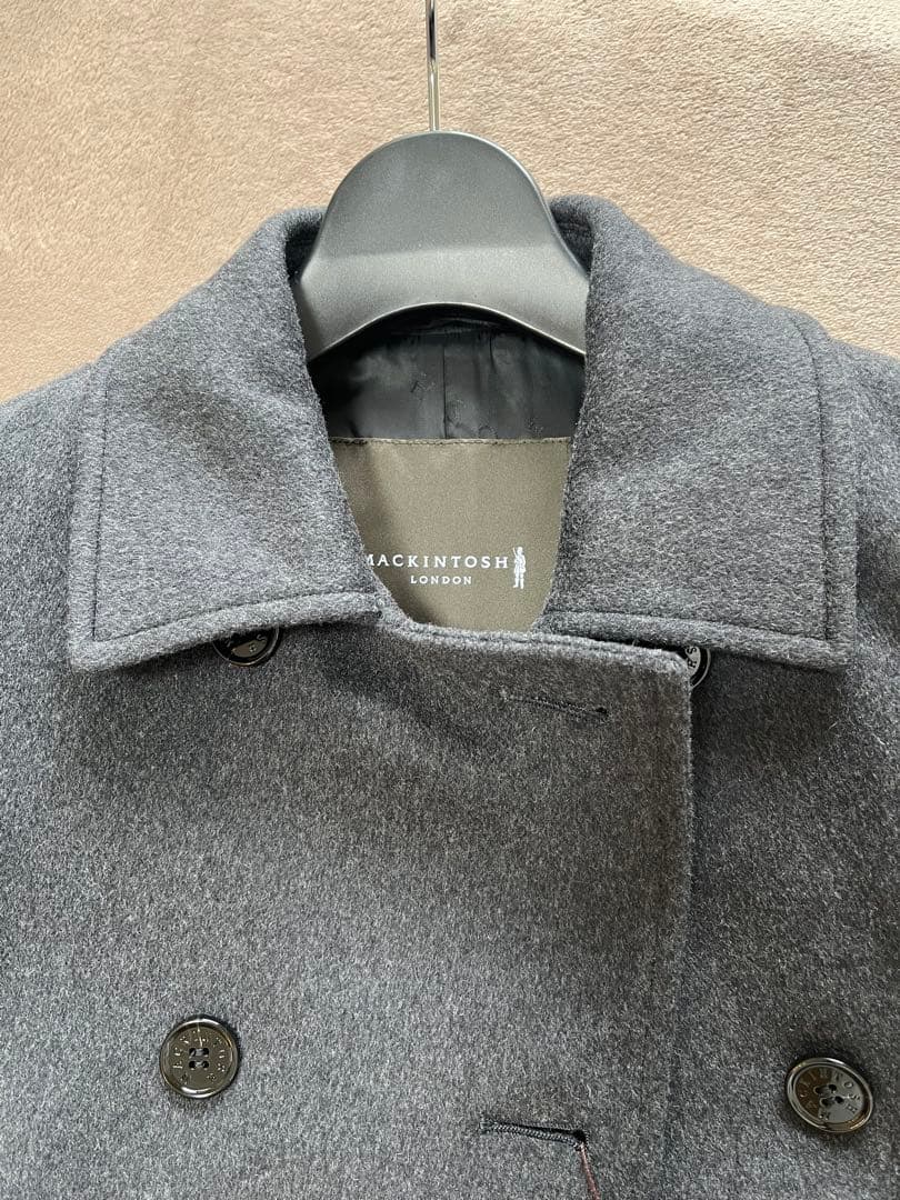 マッキントッシュロンドン　【ウール　カシミヤ混チャコールグレーコート38】