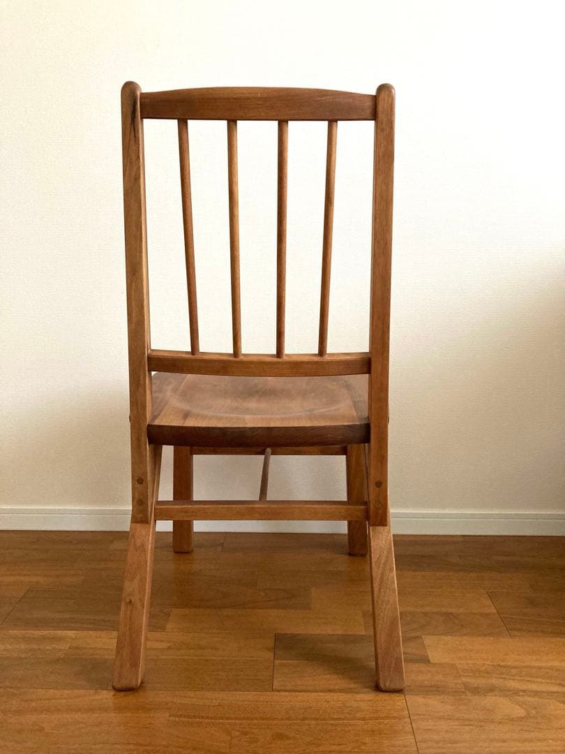 MINO　クルミ材天然木　ダイニングチェア