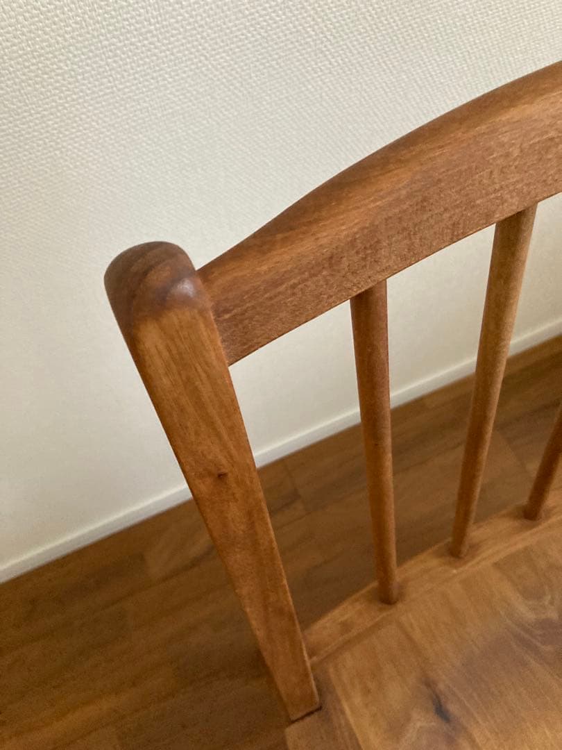 MINO　クルミ材天然木　ダイニングチェア