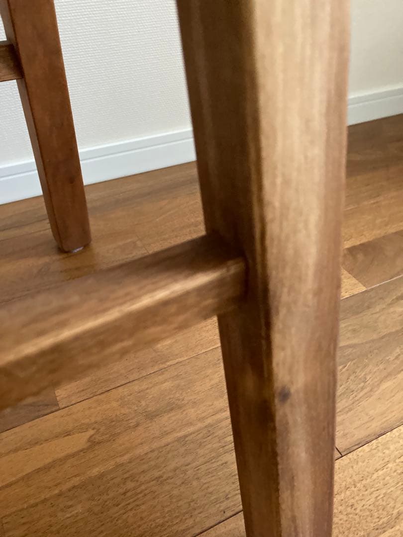 MINO　クルミ材天然木　ダイニングチェア