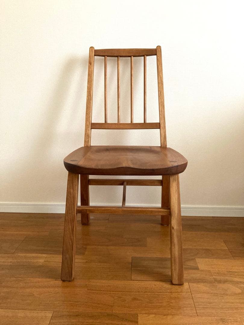 MINO　クルミ材天然木　ダイニングチェア
