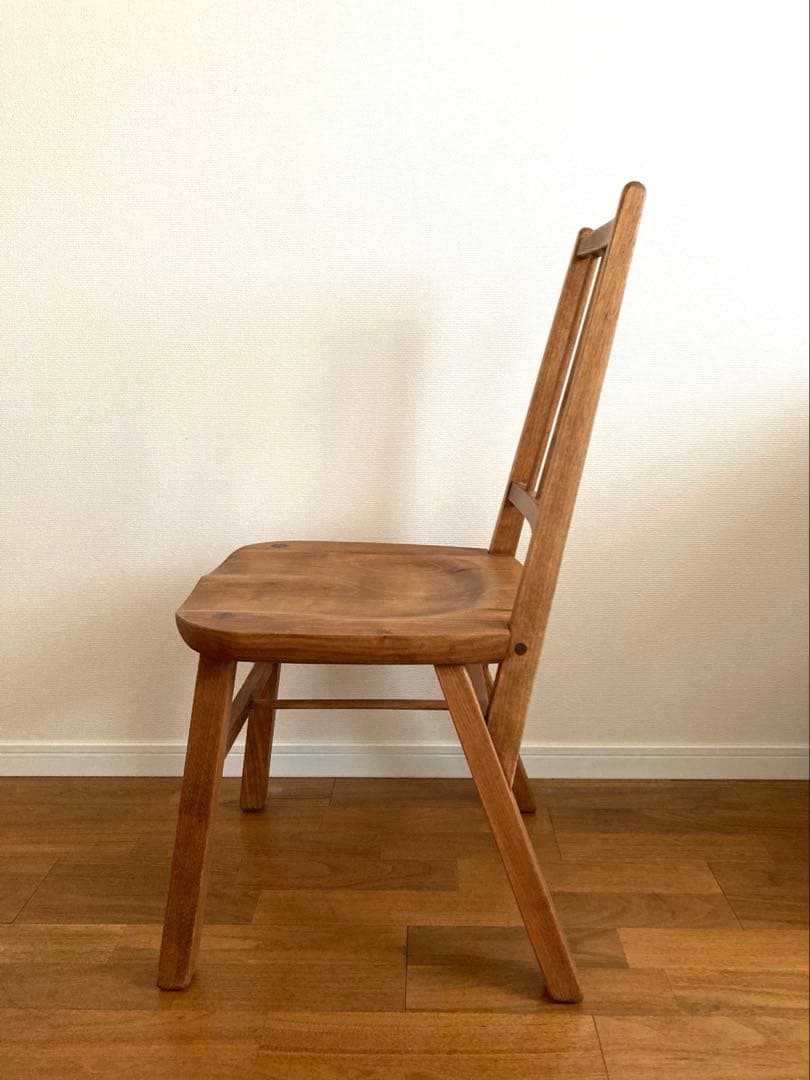 MINO　クルミ材天然木　ダイニングチェア