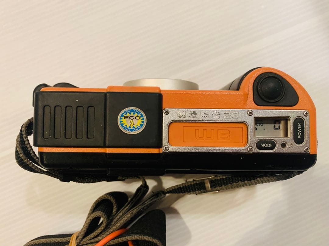 【動作品】フィルムカメラ Konica 現場監督 LENS 28 WB ECO