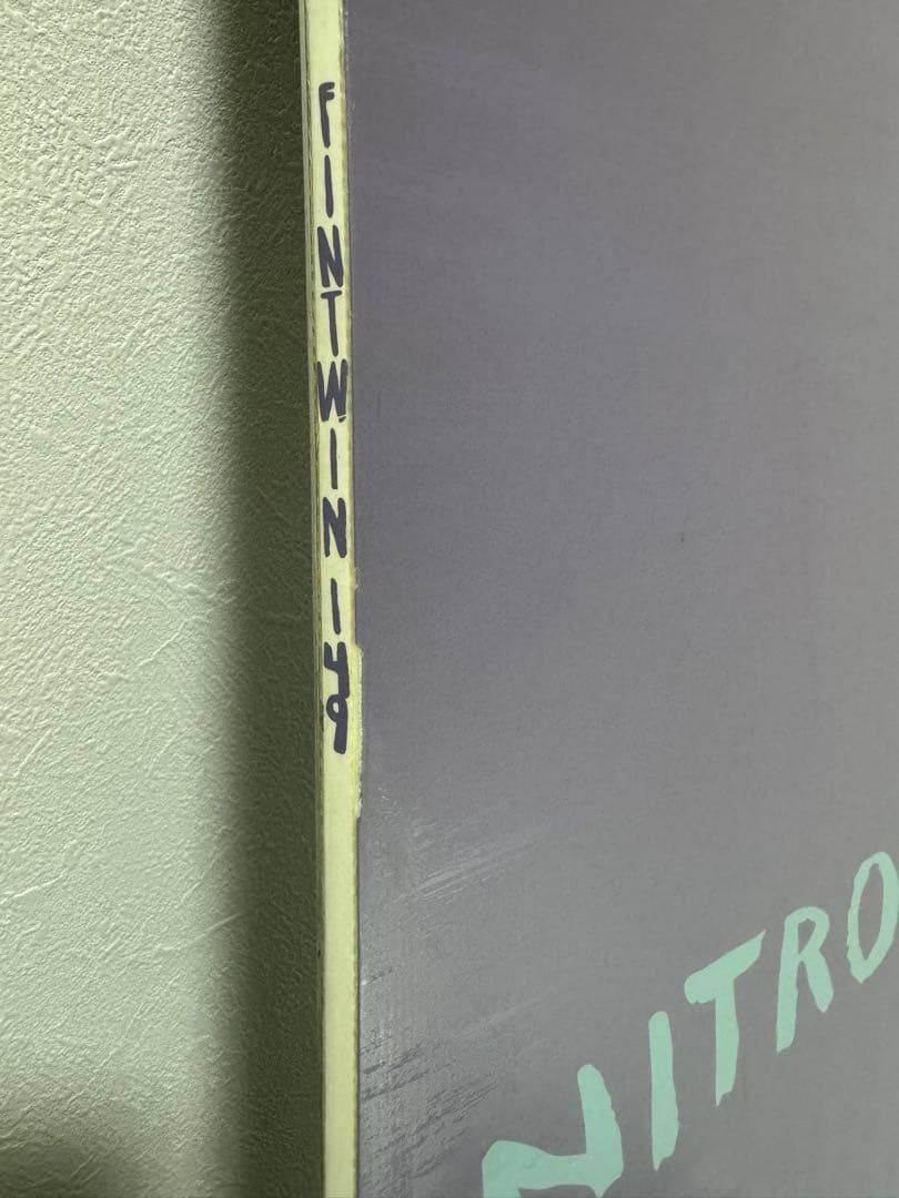 NITRO Quiver パウダーボード 149cm FIN TWIN