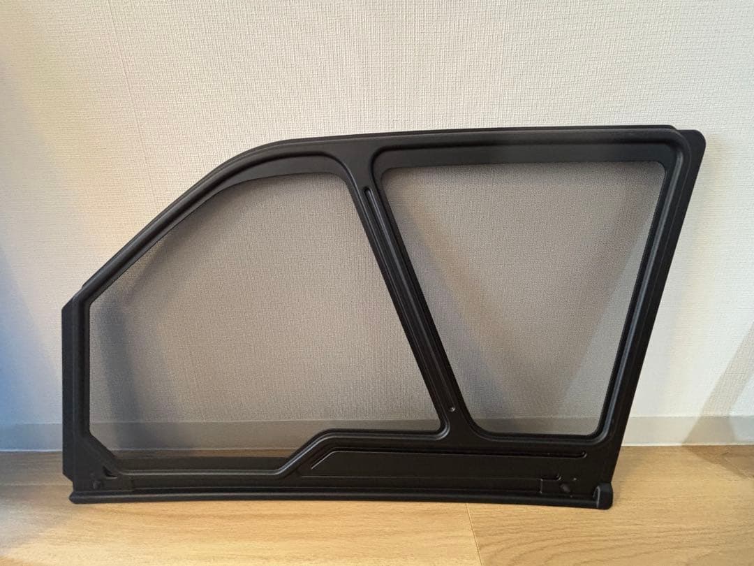 純正　ボンゴ•フレンディ•フリーダ　網戸（フロントドア用）