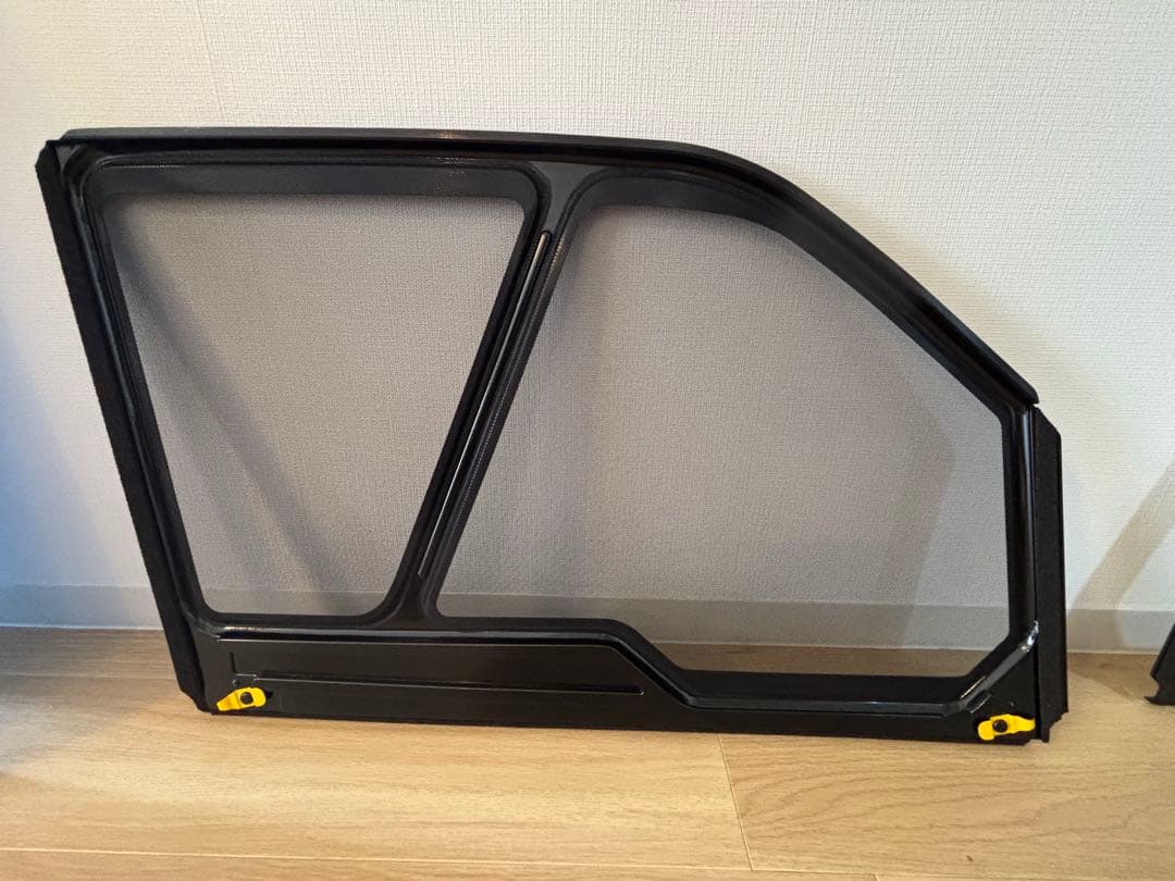 純正　ボンゴ•フレンディ•フリーダ　網戸（フロントドア用）