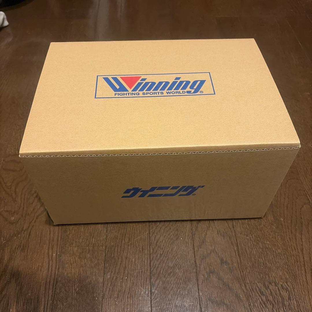 【2/7迄】Winning ボクシンググローブ 8 oz 黒　ウイニング
