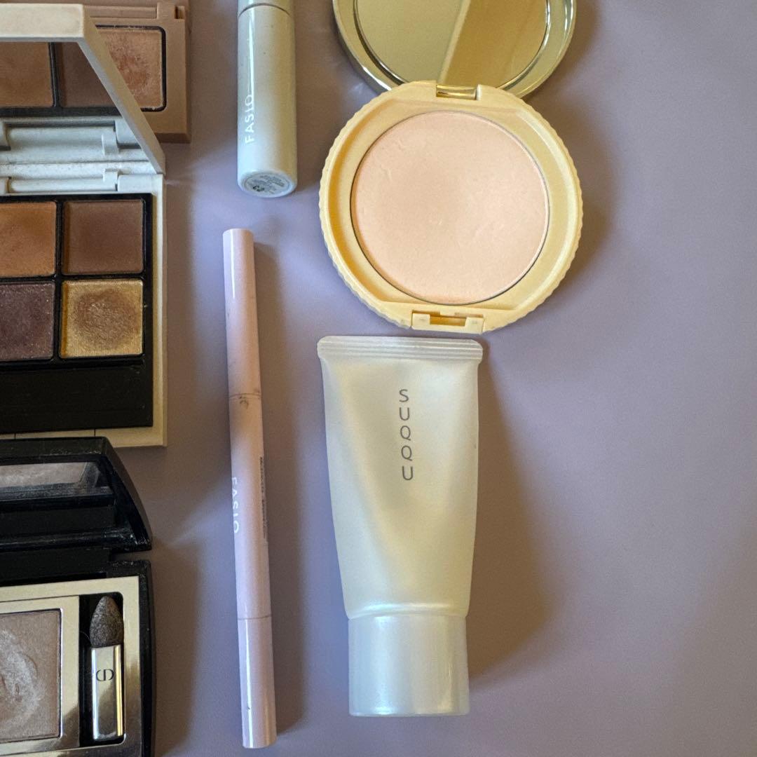 Dior アイシャドウ 大量 クレドポー THREE RMK 他 全42点