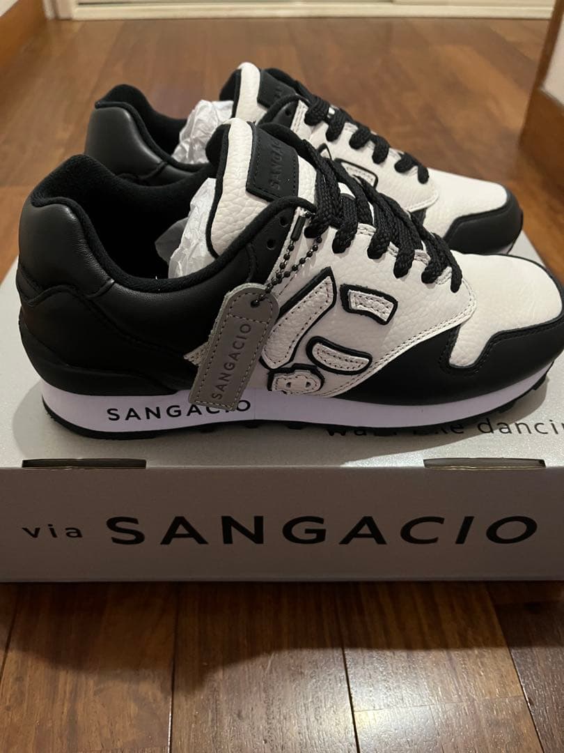 SANGACIO ホワイト/ブラック スニーカー