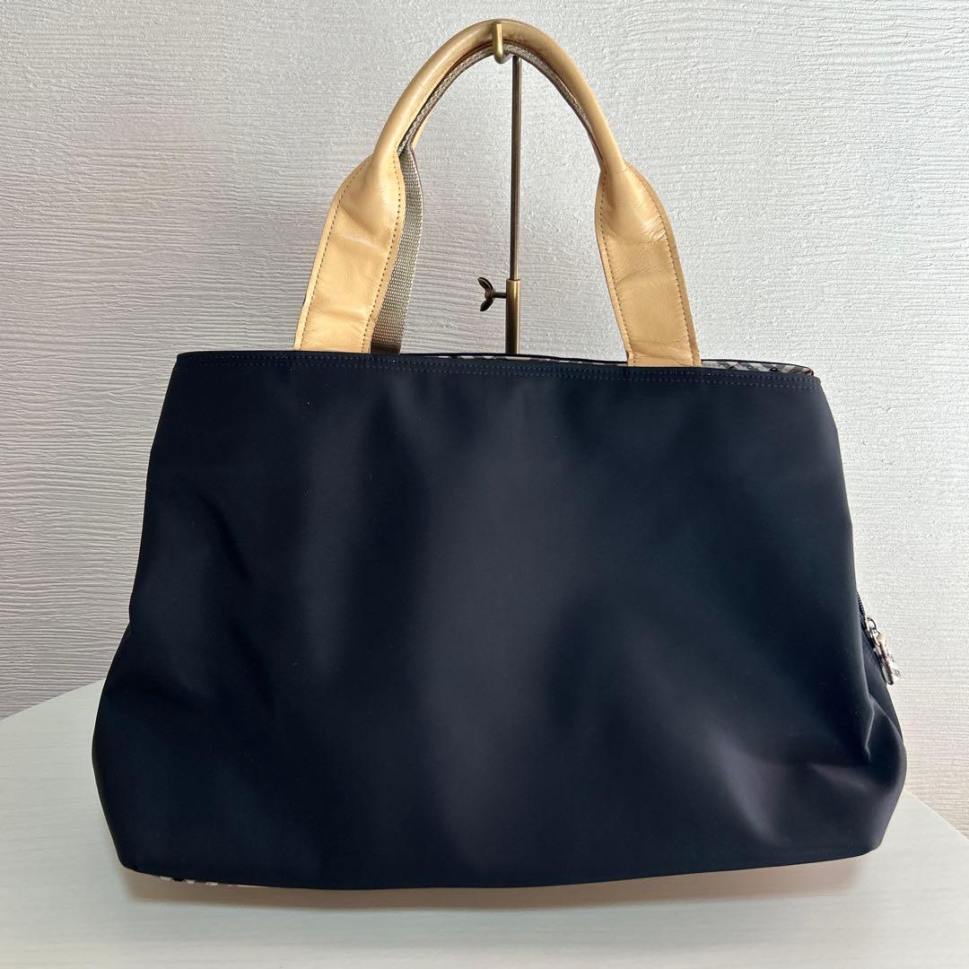 バーバリートートバック