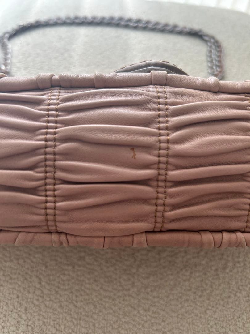 PRADA ショルダーバッグ　NAPPA GAUFRE