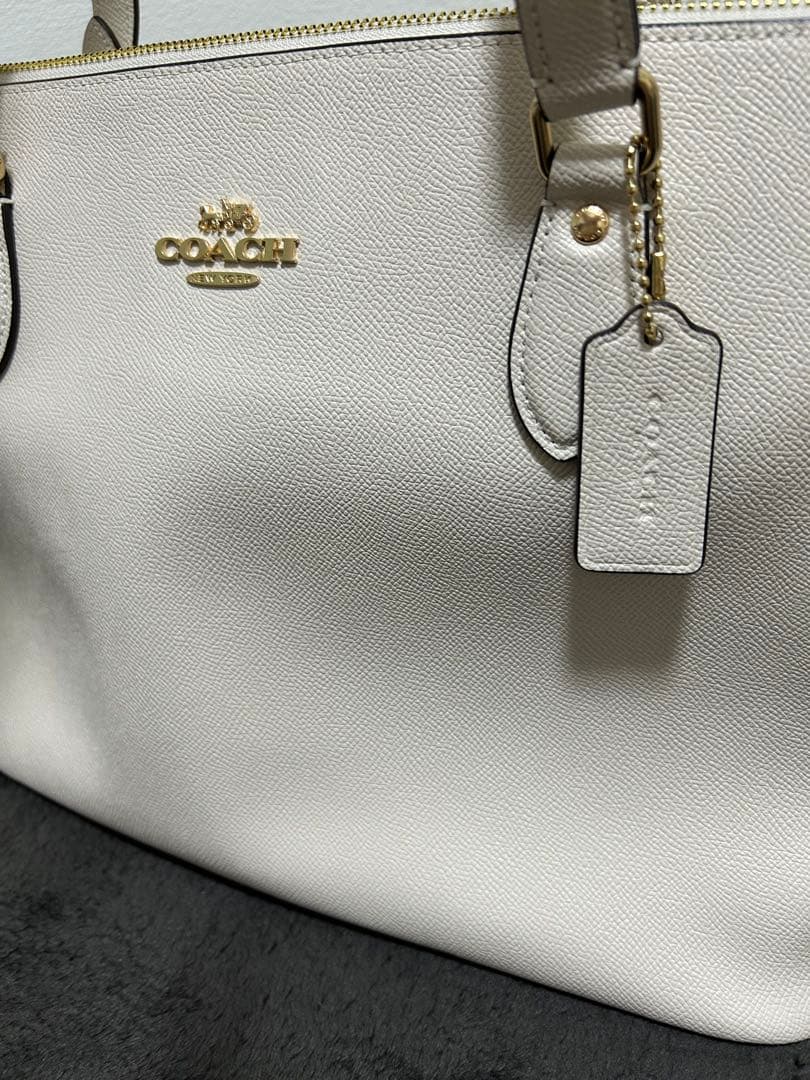 【期間限定セール】COACH トート 希少ホワイト ★豪華シグネチャー小物付！