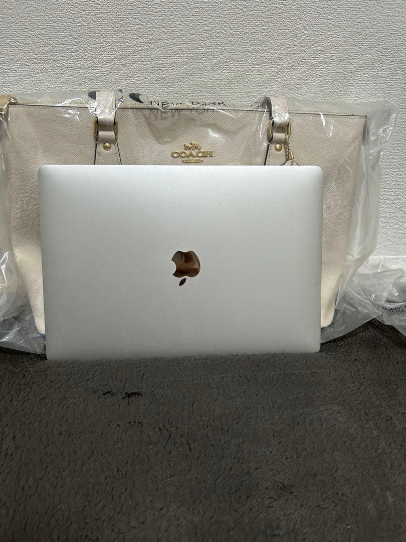 【期間限定セール】COACH トート 希少ホワイト ★豪華シグネチャー小物付！