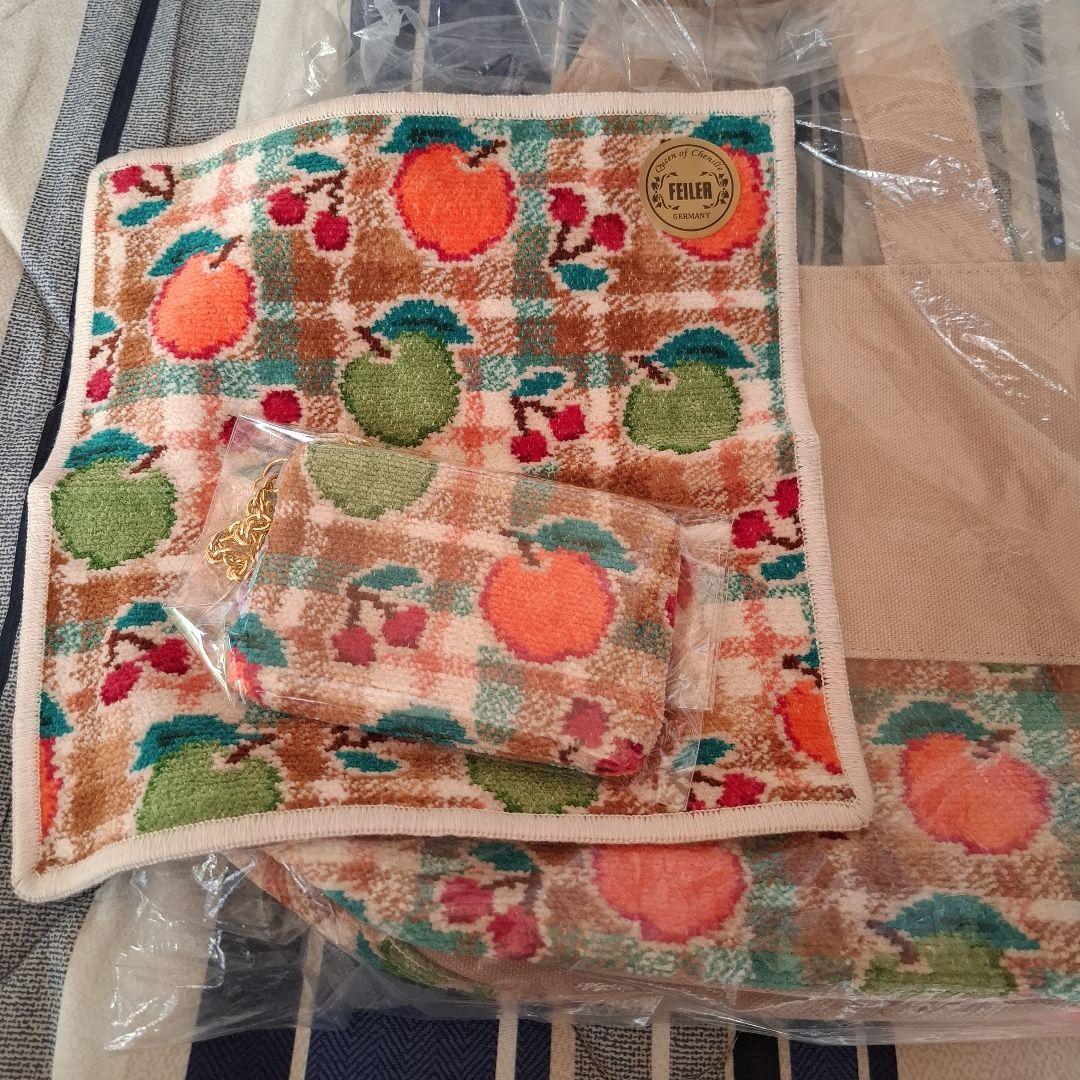 【フェイラーラブラリー♥️新品♥️】 トートバッグ、ハンカチ、ポーチの３点セット