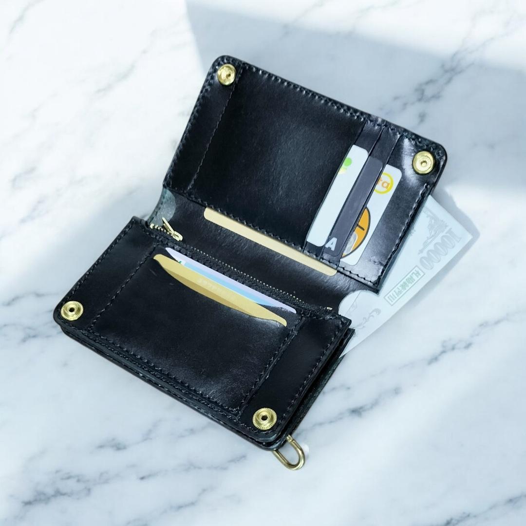 本ヌメ革　芯通し黒　真鍮　紙幣ポケット付きミドルトラッカーウォレット　ハンドメイ