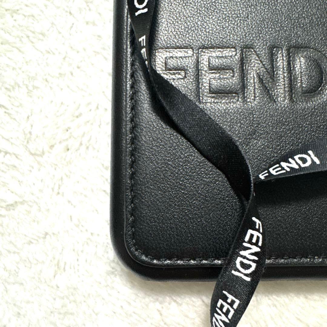 極美品 フェンディ iPhone14ケース 本革 シルバー金具 リボン ブラック