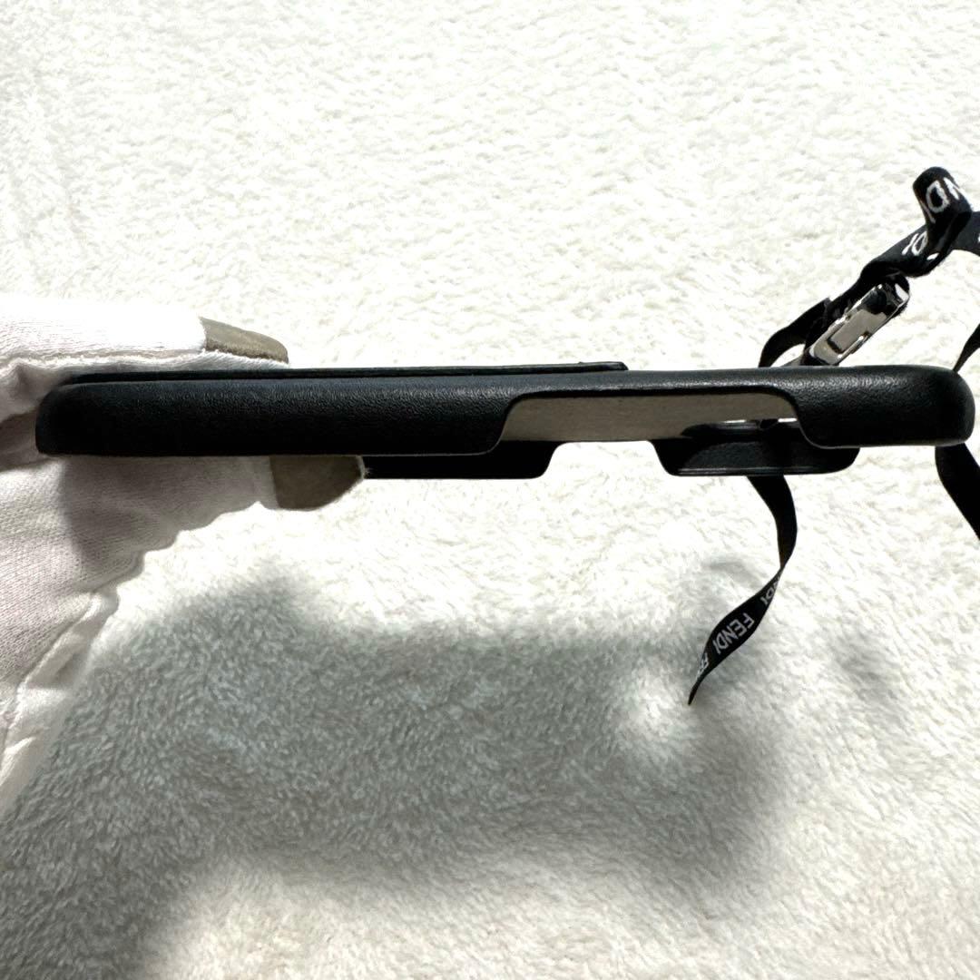 極美品 フェンディ iPhone14ケース 本革 シルバー金具 リボン ブラック