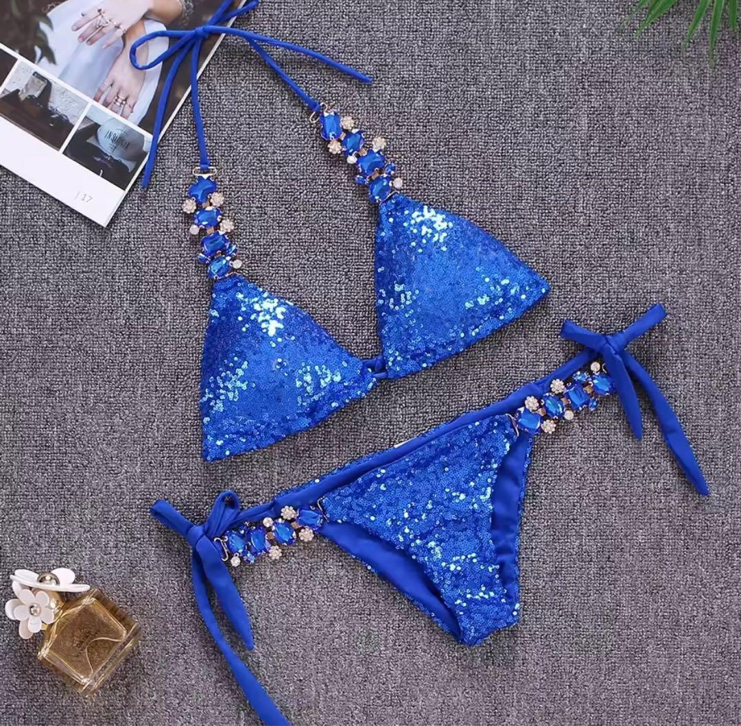 【新品】競技用ビキニ　大会　コンテスト　ピアス付き　青　ブルー