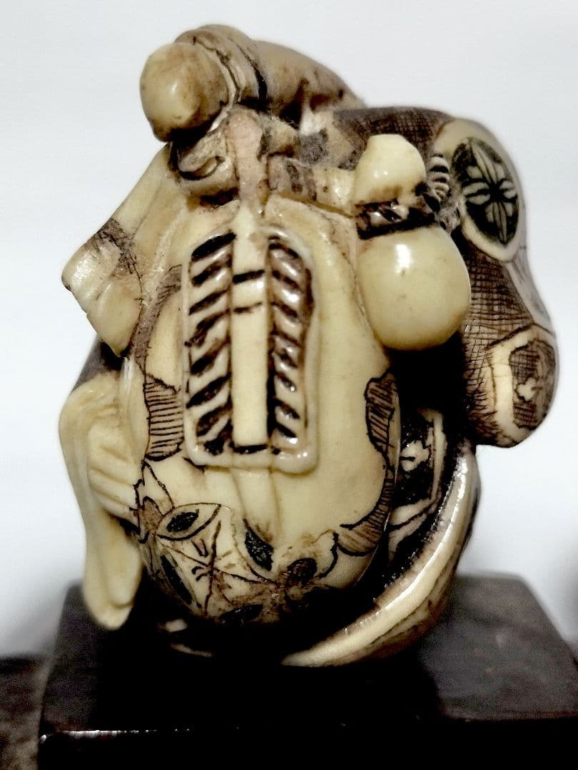 七福神の根付　箱入　飾り台付き