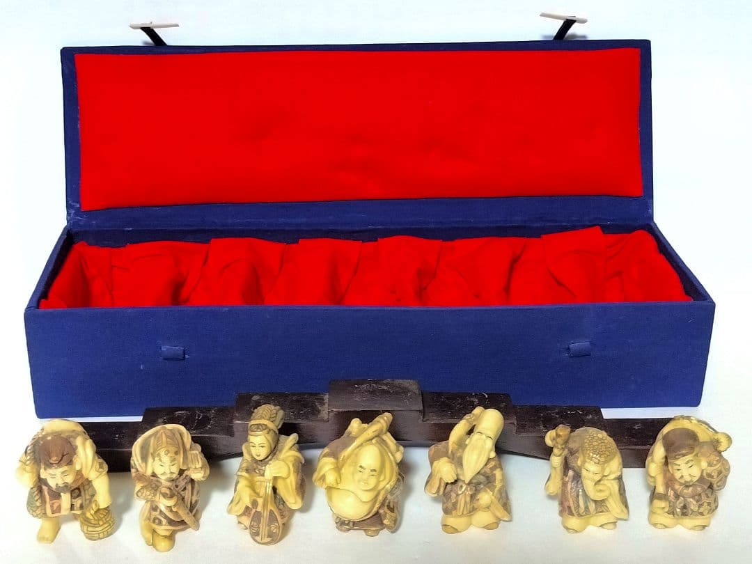 七福神の根付　箱入　飾り台付き