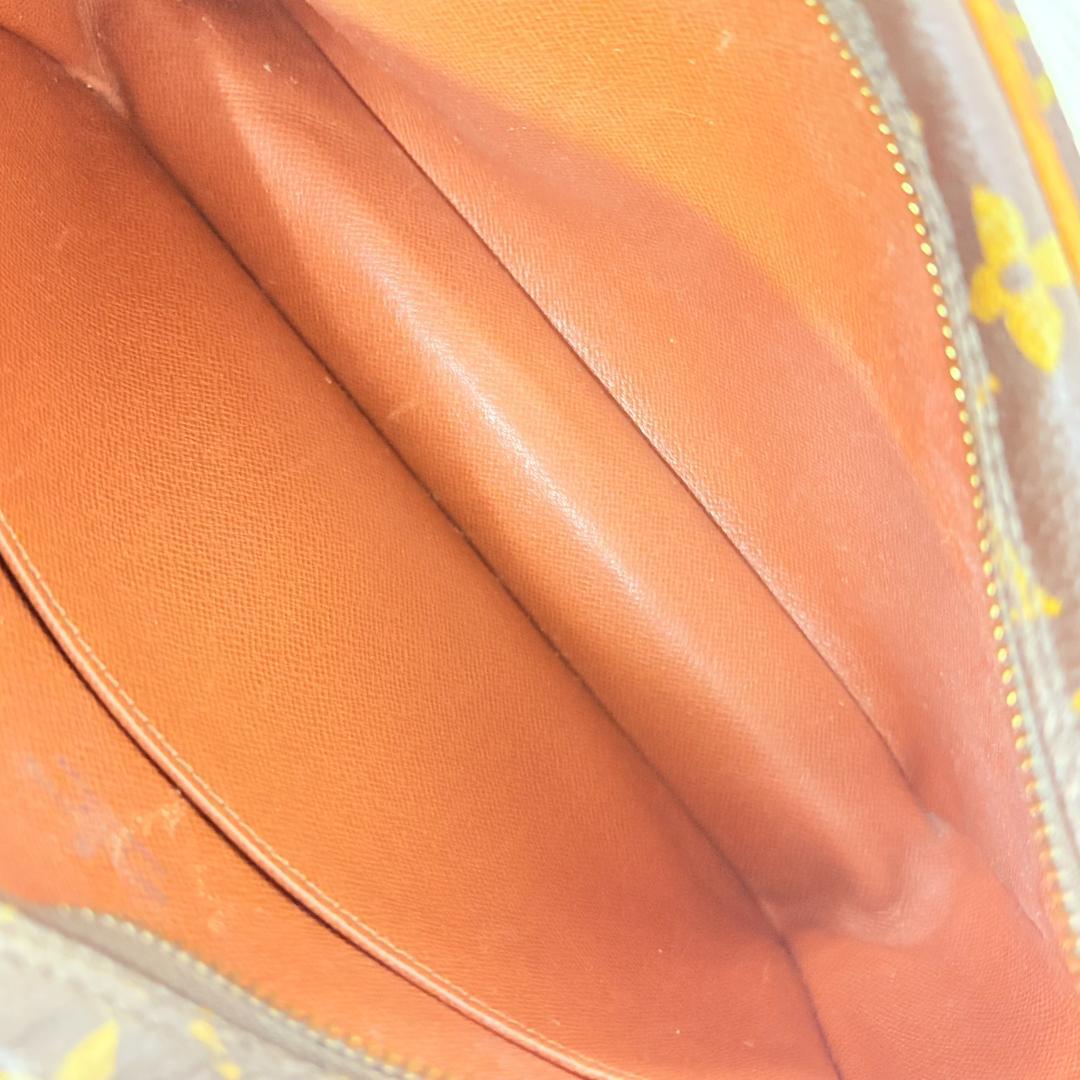 ヴィトン コンピエーニュ 23 クラッチバッグ モノグラム M51847