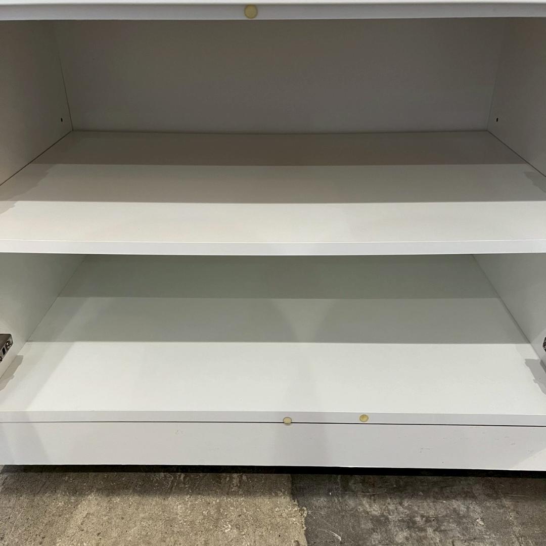 Vanesa Balantakboページ ニトリ キッチンボード