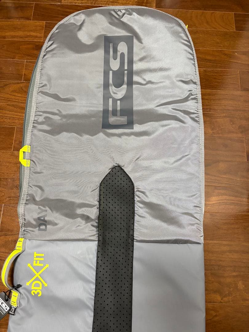 FCS 3DXFIT DAY カバー 7'0 サーフボードケース