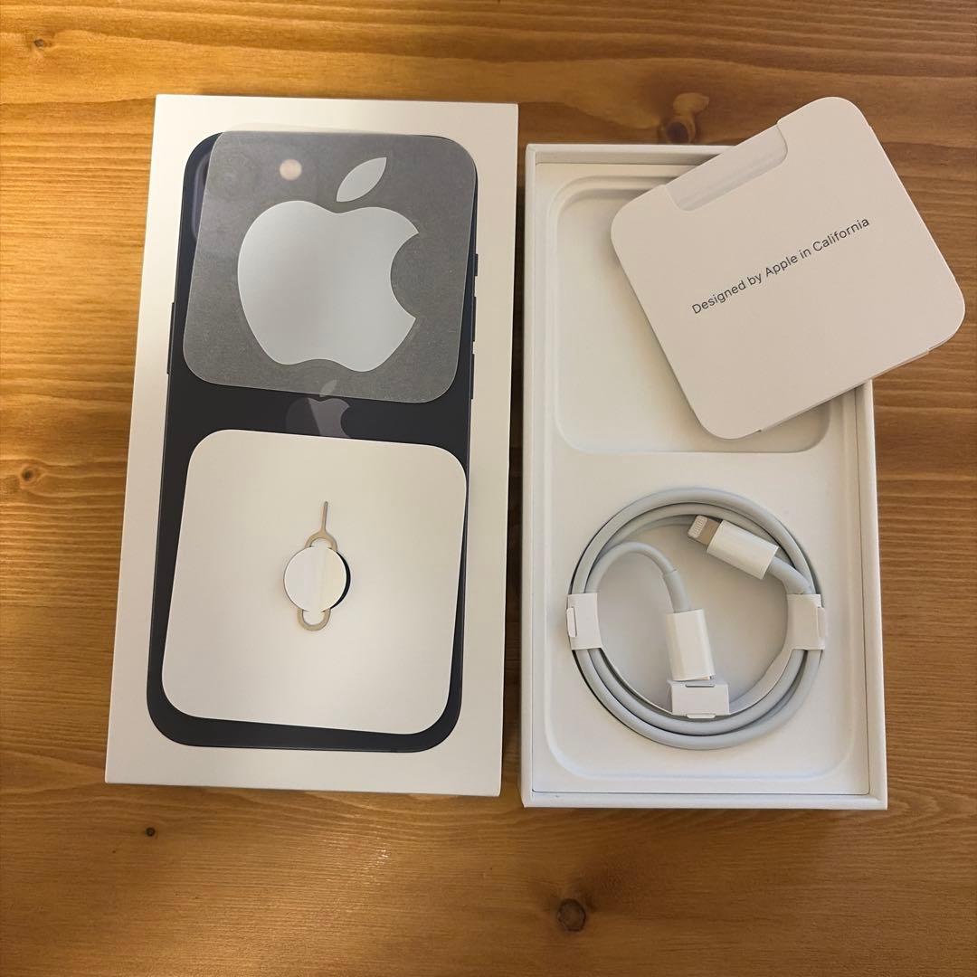 Apple iPhone 13 ミッドナイト 本体 256GB 箱付き　84%