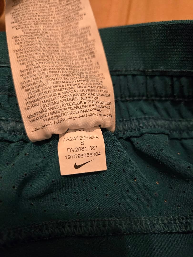 NIKE テニスウェア ヴェイパーニット