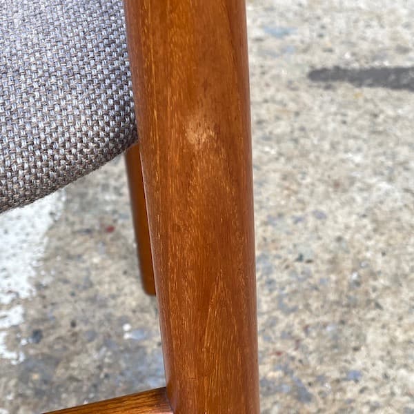 北欧ビンテージ家具　ダイニングチェア　天然木　ファブリック　A