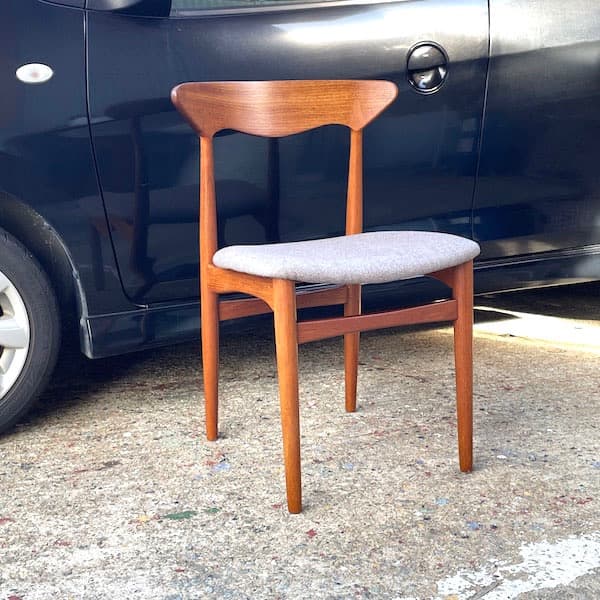 北欧ビンテージ家具　ダイニングチェア　天然木　ファブリック　A