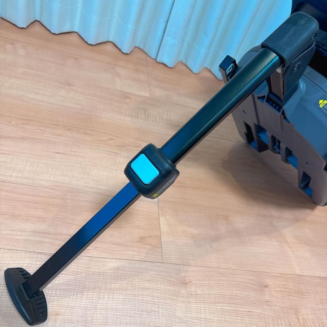 Combi クルムーヴ アドバンス ISOFIX エッグショック JP-590