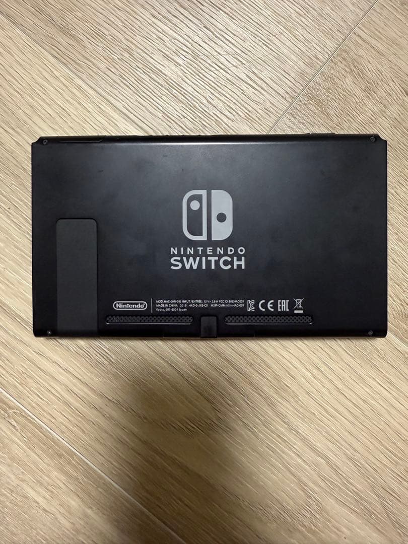 Nintendo Switch 本体 + microSD カード　256GB
