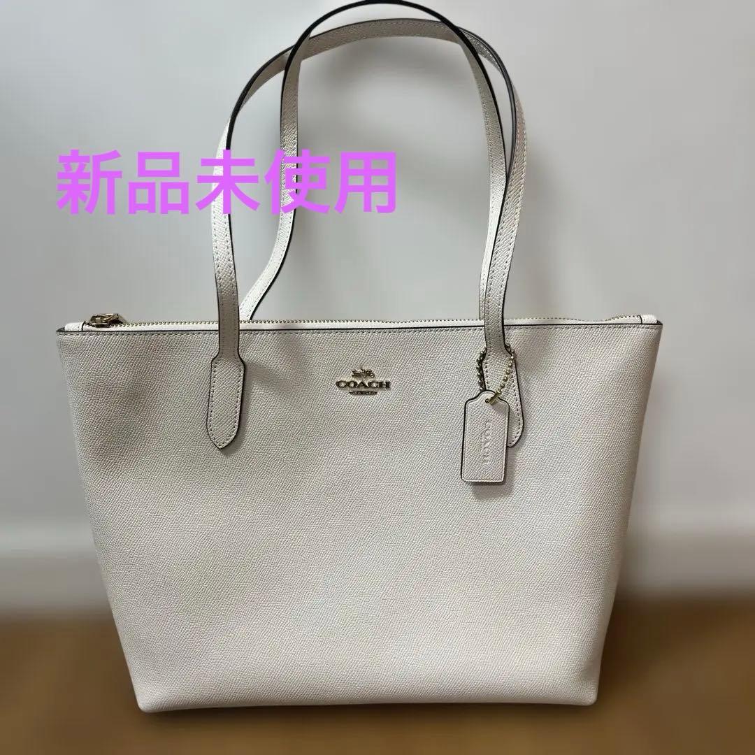 COACH ホワイトトートバッグ