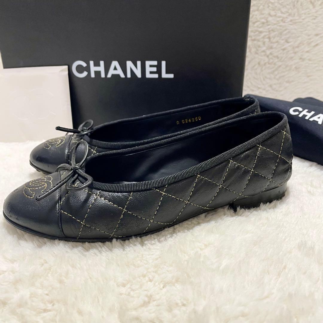箱保存袋付き CHANEL シャネル ココマーク マトラッセ フラットパンプス