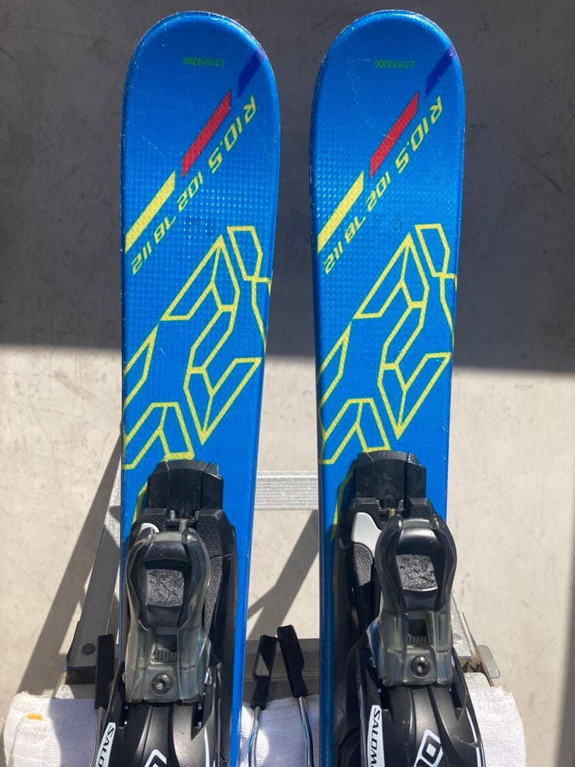 ショートスキー(ファン ミッド ミドル)板　SALOMON ショートカート125