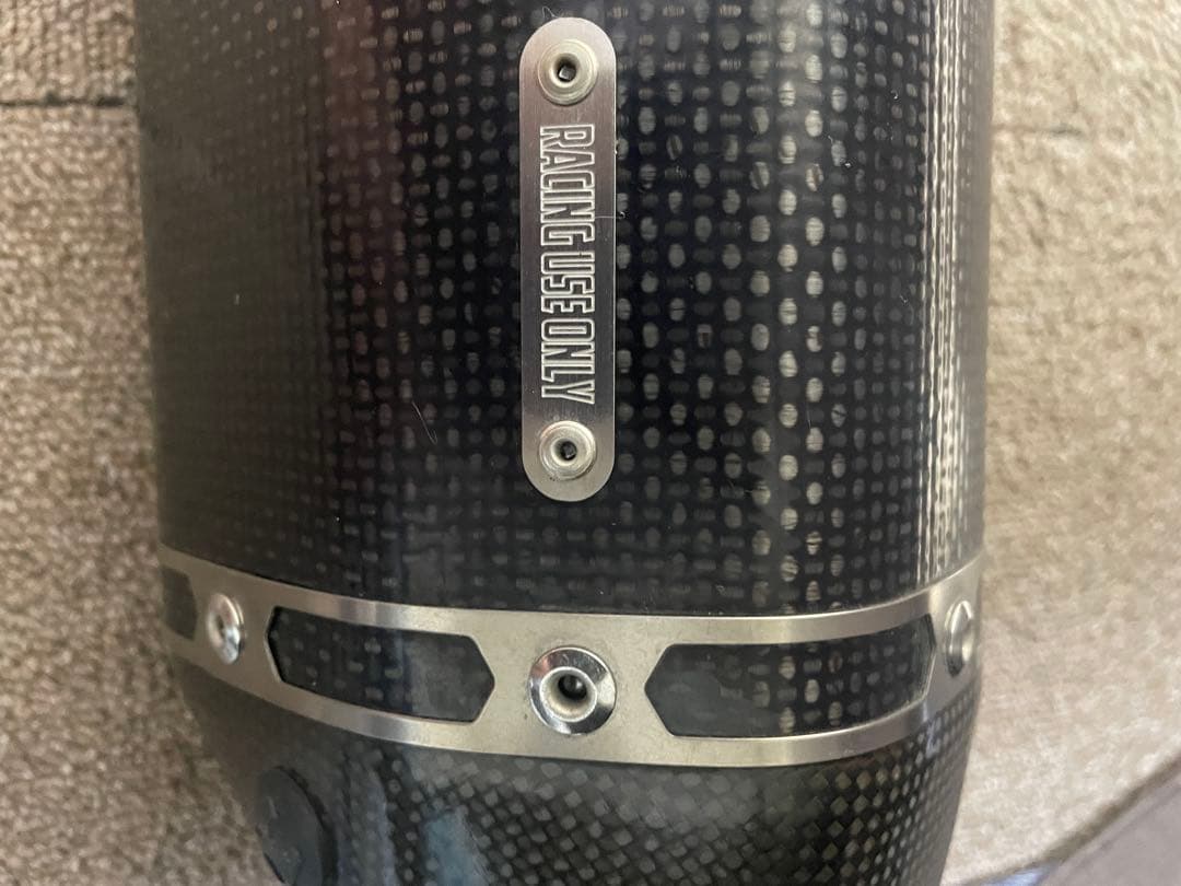 zx6rアクラポビッチ スリップオン