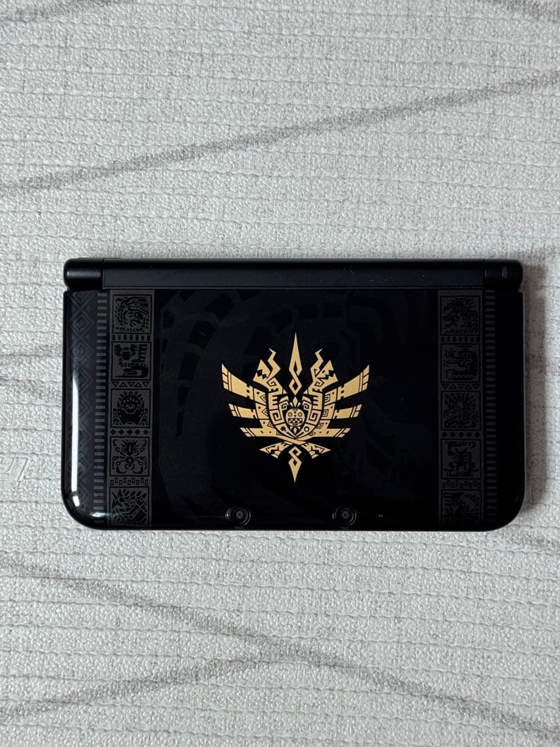 任天堂3DS LL モンスターハンター4スペシャルパック ゴアマガラ ブラック