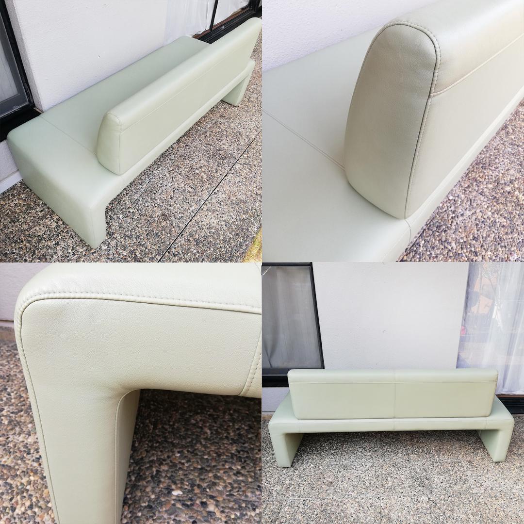 9/12-23発送不可 NeoDesign レザーソファ