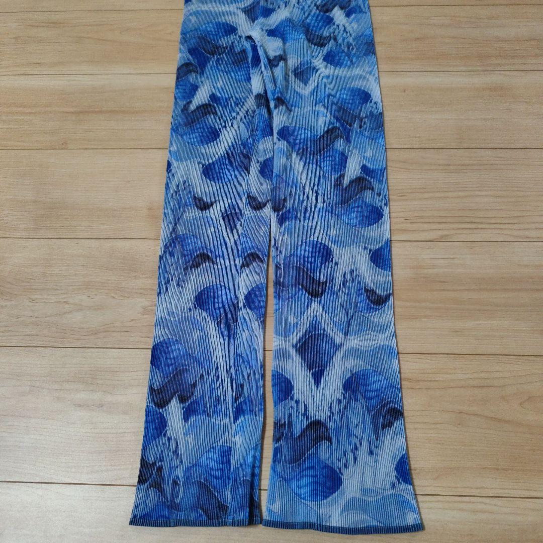 イッセイミヤケ　プリーツパンツ