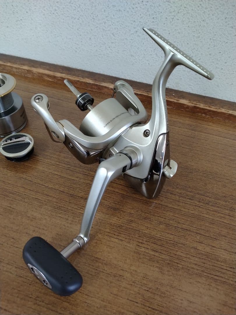 シマノ　ツインパワー　Mg4000　実用美品