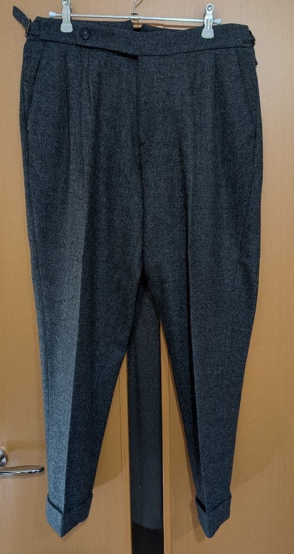 Berwich Scotch BEAMS 46 チャコールグレー フランネル